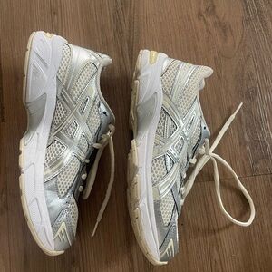 Asics gel 1300 cream silver 7.5